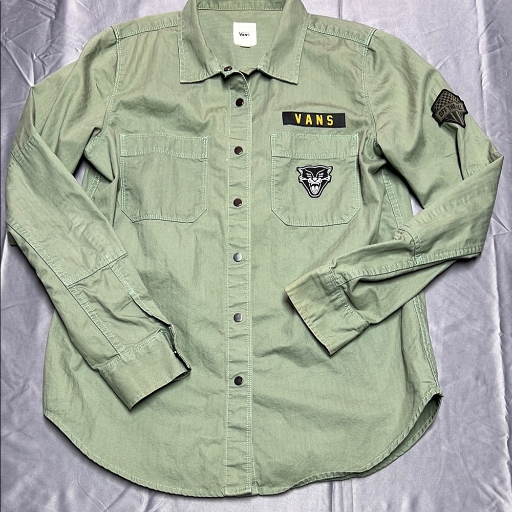 Vans military Green snap Button-Up long sleeve collared Shirt size medium